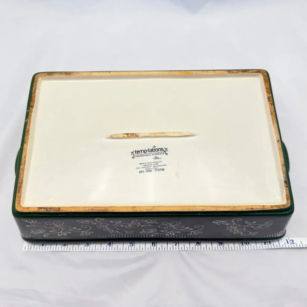 Temp-tations by Tara Floral Lace 3.5qt Ovenware Casserole Dish 772788 sm crack